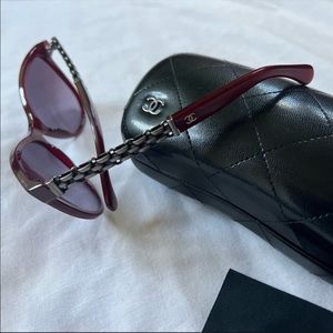 Chanel | Burgundy Chainlink Cat Eye Sunnies